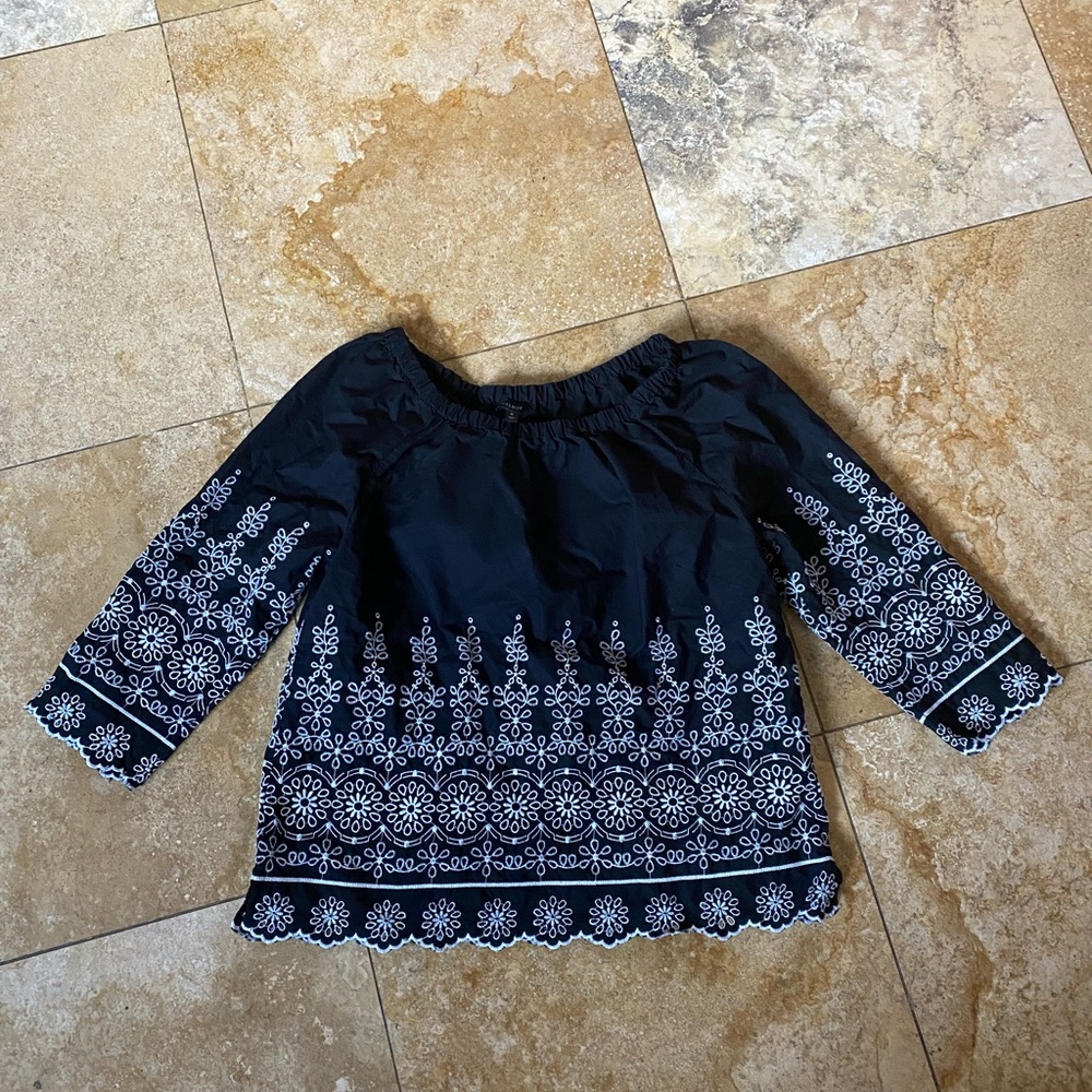 Talbots off the shoulder black & white tunic top women’s medium